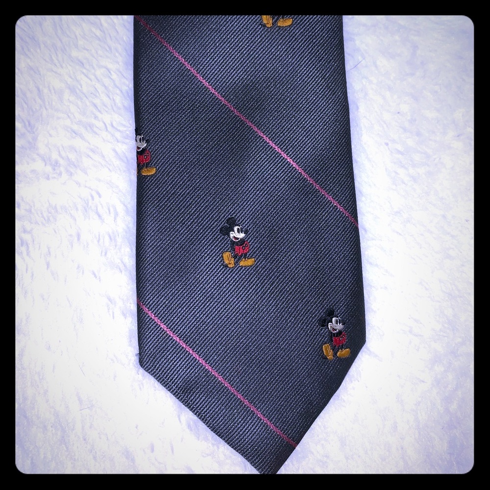 Mickey tie